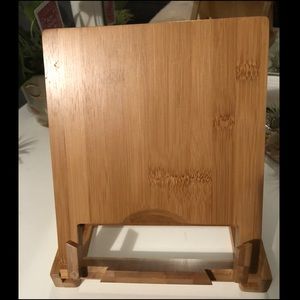 Bamboo Pampered Chef tablet stand.